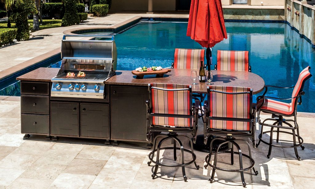 outdoor-kitchens_paradise-predesigned-kitchen-islands_grill-seating ...